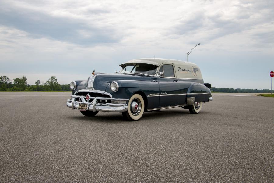  Pontiac Streamliner Eight Sedan Delivery 1951 года  (фото 1 из 16)